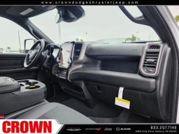 Ram 2500 Tradesman 4x2 Crew Cab 8' Box 2025