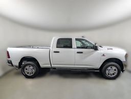 Ram 2500 Tradesman 4x4 Crew Cab 6'4" Box 2026