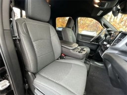 Ram 2500 Tradesman 4x4 Crew Cab 6'4" Box 2025