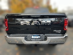 Ram 2500 Tradesman 4x4 Crew Cab 6'4" Box 2025