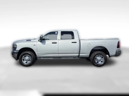Ram 2500 Tradesman 4x4 Crew Cab 6'4" Box 2026