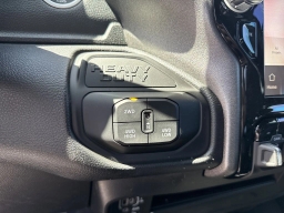 Ram 2500 Tradesman 4x4 Crew Cab 6'4" Box 2026