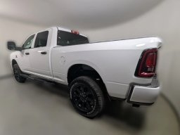 Ram 2500 Black Express 4x4 Crew Cab 6'4" Box 2026