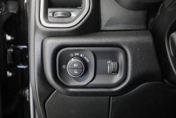 Ram 2500 Tradesman 4x4 Crew Cab 6'4" Box 2026