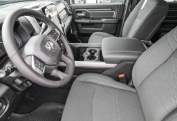 Ram 2500 Big Horn 4x4 Crew Cab 6'4" Box 2026