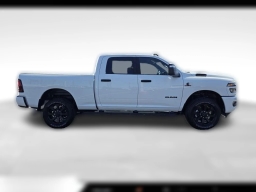 Ram 2500 Big Horn 4x4 Crew Cab 6'4" Box 2026