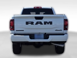 Ram 2500 Big Horn 4x4 Crew Cab 6'4" Box 2026