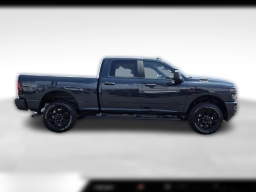 Ram 2500 Big Horn 4x4 Crew Cab 6'4" Box 2026