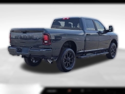 Ram 2500 Big Horn 4x4 Crew Cab 6'4" Box 2026