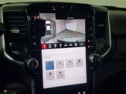 Ram 2500 Big Horn 4x4 Crew Cab 6'4" Box 2026