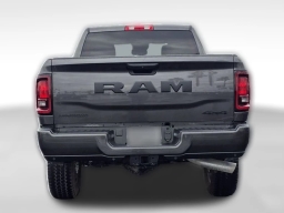 Ram 2500 Big Horn 4x4 Crew Cab 6'4" Box 2026