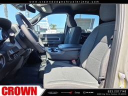 Ram 2500 Big Horn 4x4 Crew Cab 6'4" Box 2026