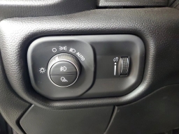 Ram 2500 Big Horn 4x4 Crew Cab 6'4" Box 2026