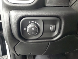 Ram 2500 Big Horn 4x4 Crew Cab 6'4" Box 2026