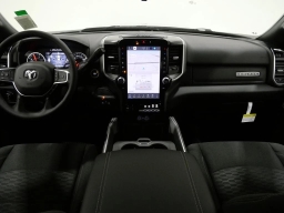 Ram 2500 Big Horn 4x4 Crew Cab 6'4" Box 2026