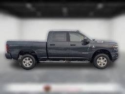 Ram 2500 Big Horn 4x4 Crew Cab 6'4" Box 2026