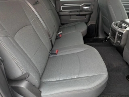 Ram 2500 Big Horn 4x4 Crew Cab 6'4" Box 2026