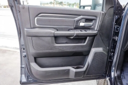 Ram 2500 Big Horn 4x4 Crew Cab 6'4" Box 2026