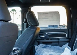 Ram 2500 Big Horn 4x4 Crew Cab 6'4" Box 2026