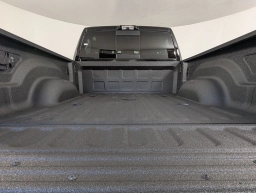 Ram 2500 Laramie 4x4 Crew Cab 6'4" Box 2026