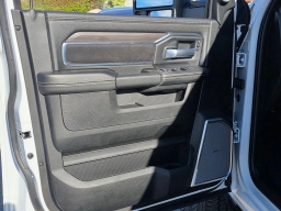 Ram 2500 Laramie 4x4 Crew Cab 6'4" Box 2026
