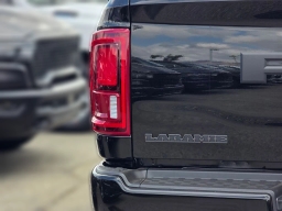 Ram 2500 Laramie 4x4 Crew Cab 6'4" Box 2026