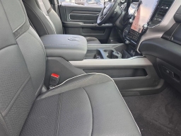 Ram 2500 Laramie 4x4 Crew Cab 6'4" Box 2026