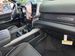 Ram 2500 Laramie 4x4 Crew Cab 6'4" Box 2026