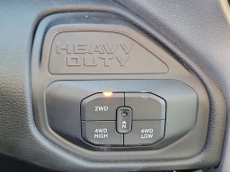 Ram 2500 Laramie 4x4 Crew Cab 6'4" Box 2026