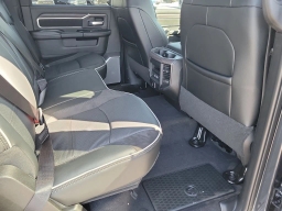 Ram 2500 Laramie 4x4 Crew Cab 6'4" Box 2026