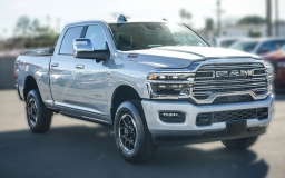 Ram 2500 Laramie 4x4 Crew Cab 6'4" Box 2026