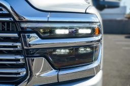 Ram 2500 Laramie 4x4 Crew Cab 6'4" Box 2026