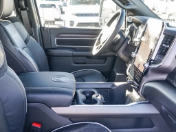 Ram 2500 Laramie 4x4 Crew Cab 6'4" Box 2026