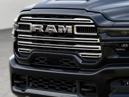 Ram 2500 Laramie 4x4 Crew Cab 6'4" Box 2025