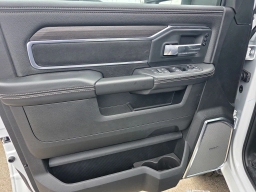 Ram 2500 Laramie 4x4 Crew Cab 6'4" Box 2026