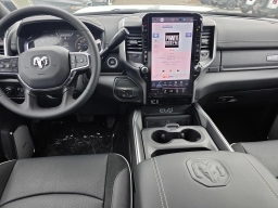 Ram 2500 Laramie 4x4 Crew Cab 6'4" Box 2026