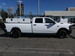 Ram 2500 Tradesman 4x4 Crew Cab 8' Box 2025