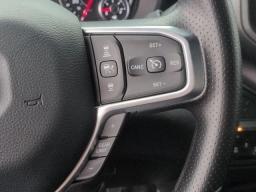 Ram 2500 Tradesman 4x4 Crew Cab 8' Box 2026