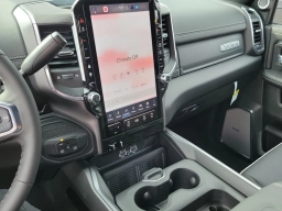 Ram 2500 Laramie 4x4 Mega Cab 6'4" Box 2026