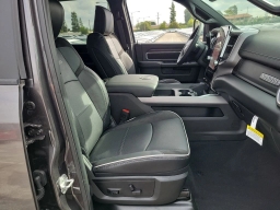 Ram 2500 Laramie 4x4 Mega Cab 6'4" Box 2026