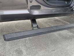 Ram 2500 Laramie 4x4 Mega Cab 6'4" Box 2026