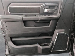 Ram 2500 Laramie 4x4 Mega Cab 6'4" Box 2026