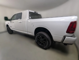 Ram 2500 Laramie 4x4 Mega Cab 6'4" Box 2026