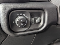 Ram 2500 Laramie 4x4 Mega Cab 6'4" Box 2026