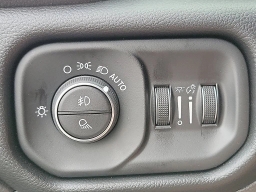 Ram 2500 Laramie 4x4 Mega Cab 6'4" Box 2026