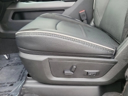 Ram 2500 Laramie 4x4 Mega Cab 6'4" Box 2026