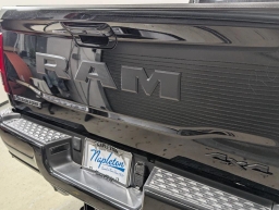 Ram 2500 Laramie 4x4 Mega Cab 6'4" Box 2026