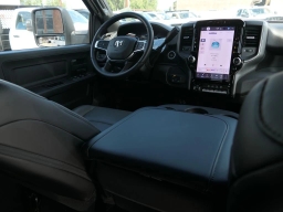 Ram 3500 Tradesman 4x4 Crew Cab 8' Box 2026