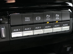 Ram 3500 Tradesman 4x4 Crew Cab 8' Box 2026