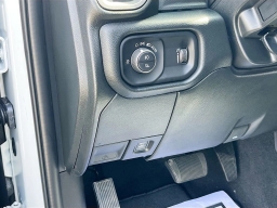 Ram 3500 Tradesman 4x4 Crew Cab 8' Box 2026
